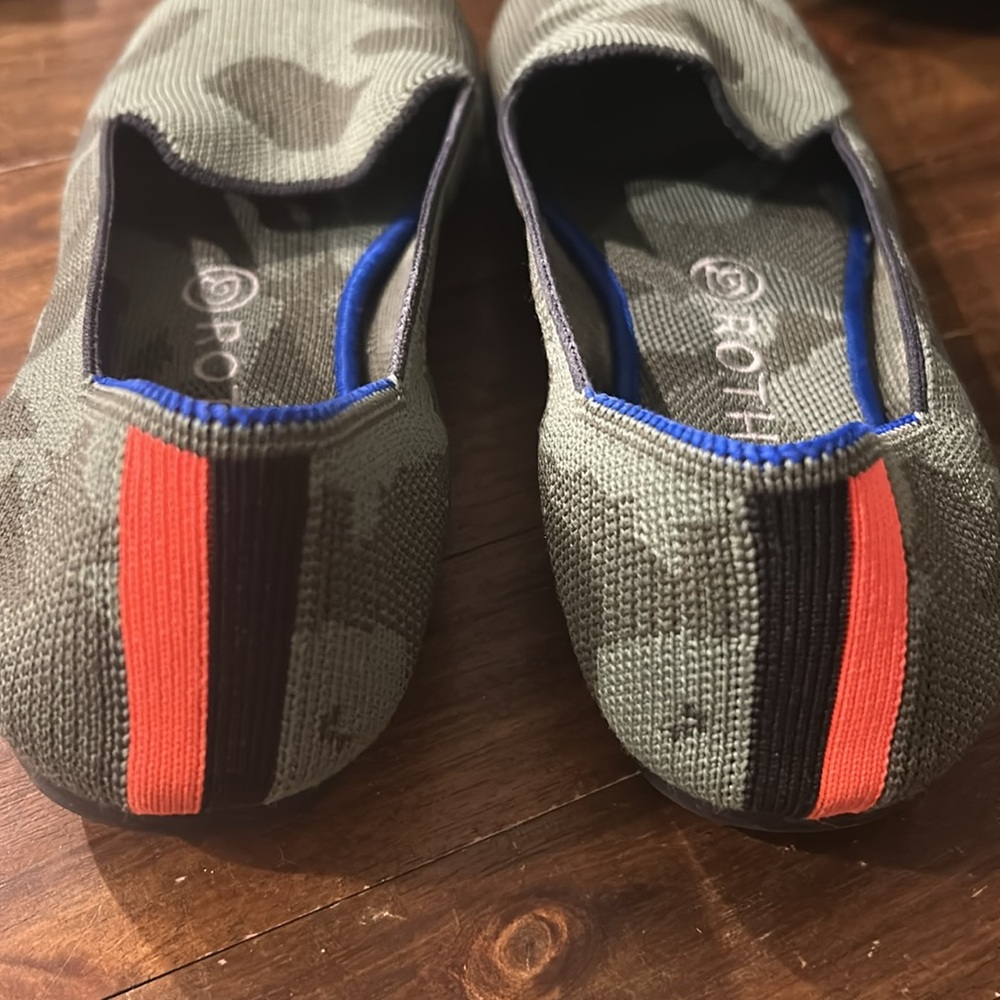 Rothy's Camo Loafers 8.5 - Picture 3 of 3